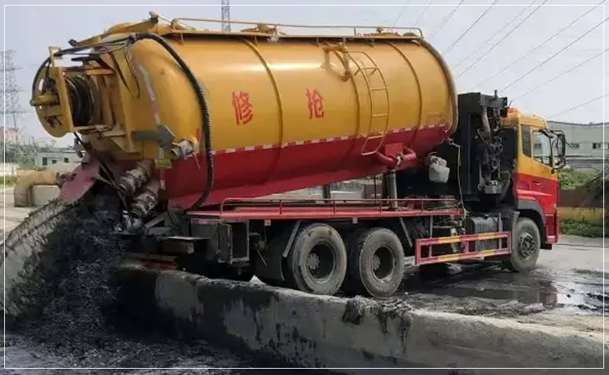 鄂托克前旗污水池清理
